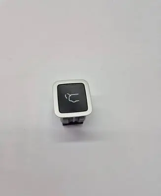 Tailgate opening switch