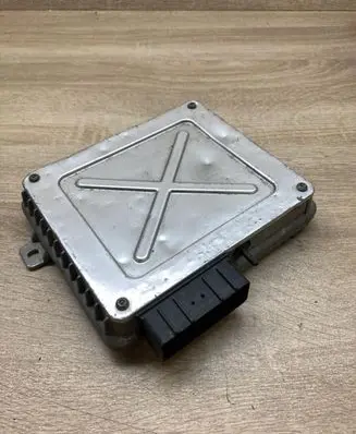 Rover 200 XV Engine control unit/module ECU MKC104022