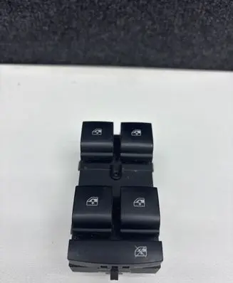 Opel Zafira C Electric window control switch 13305009