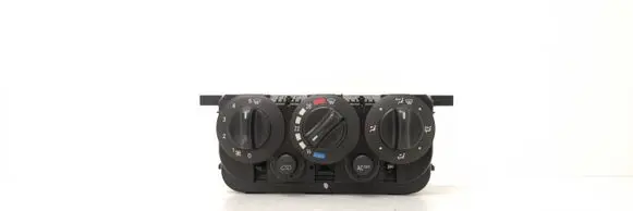 Mercedes-Benz A W168 Climate control unit 1688302285 HW3901 Q010603