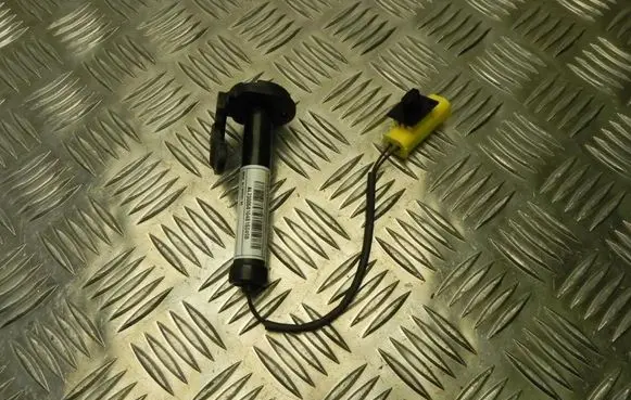 BMW X1 F48 F49 Airbag deployment crash/impact sensor 7300581