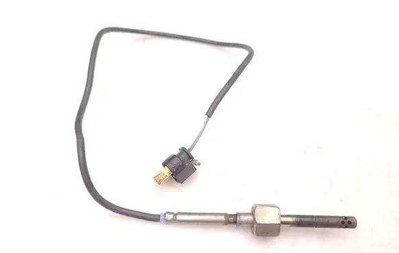 Mercedes-Benz Sprinter W907 W910 Exhaust gas temperature sensor A0009053905