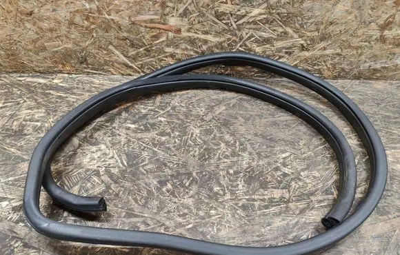 KIA Optima Front door rubber seal