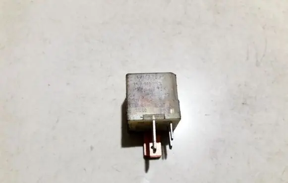 Volkswagen Golf IV Other relay 357911253