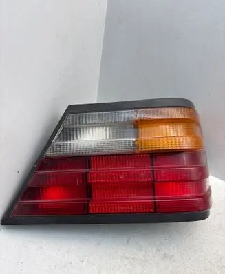 Mercedes-Benz E W124 Rear/tail lights 0263290 E10253378 53378R21