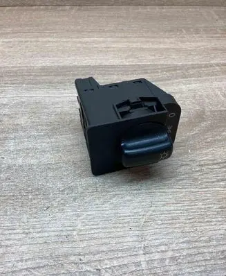Opel Corsa B Light switch 90481764 90481763