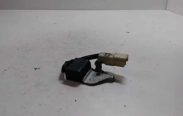 Toyota Avensis T250 Sensor 9008088002
