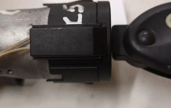 Citroen C5 Ignition lock 9648445180