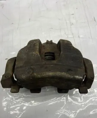 Volvo XC90 Front brake caliper 31381549