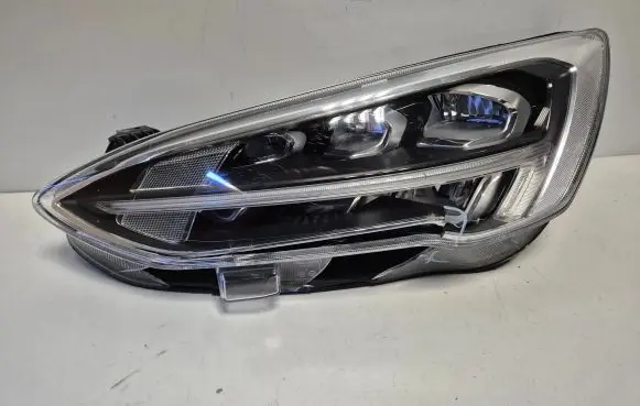 Ford Focus Headlight/headlamp jx7b-13e015-ae.bsp