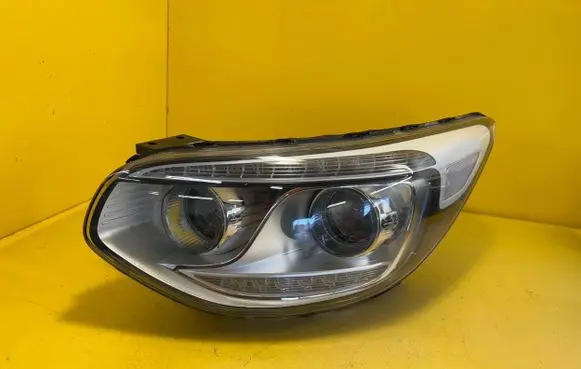 KIA Soul Headlight/headlamp 75462