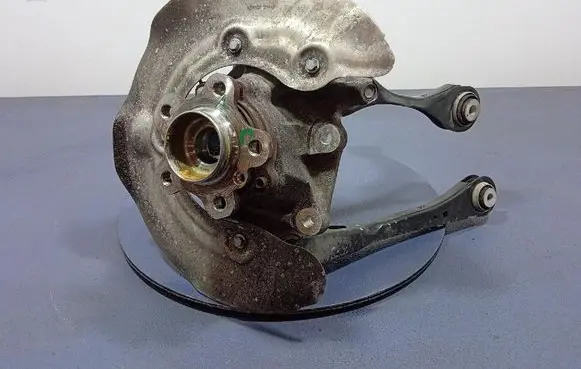 BMW X4 F26 Front wheel hub spindle knuckle 11577210