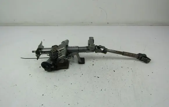 Suzuki Swift I Steering rack mechanical part 