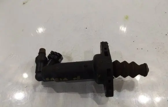 Skoda Fabia Mk2 (5J) Clutch slave cylinder 6Q0721261E