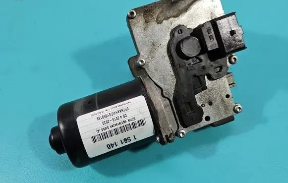 DS Automobiles 4 Wiper motor IMPRK1561146