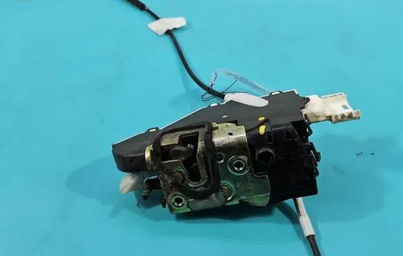 Peugeot 407 Front door lock 9659739880F IMPRK1554609