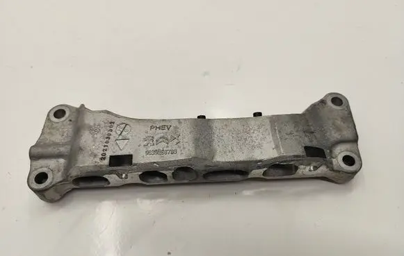 Peugeot 508 II Engine mounting bracket 9839268780