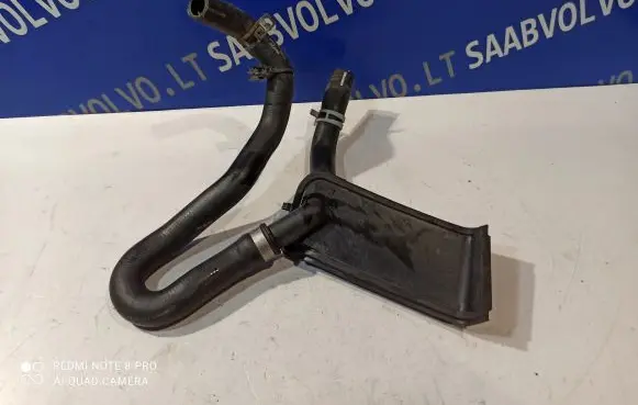 Volvo XC90 Engine coolant pipe/hose 31338297