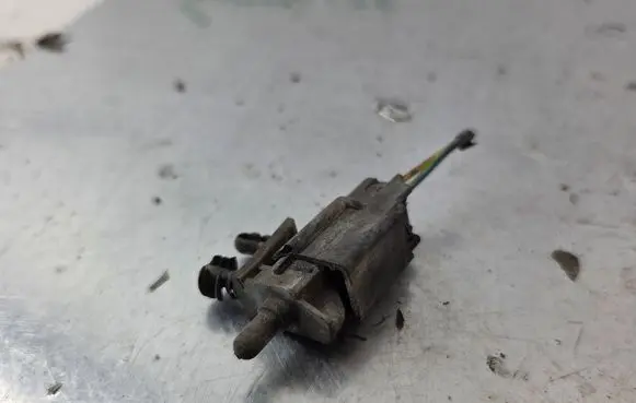Ford Transit - Tourneo Connect Clutch pedal sensor 