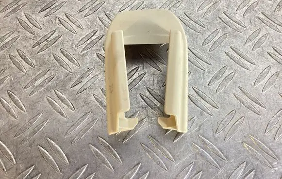 Lexus LS 460 - 600H Sliding door rail trim 7213750040