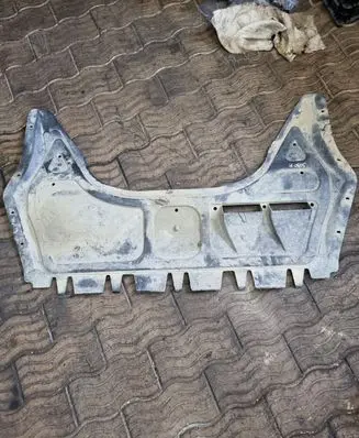 Skoda Yeti (5L) Engine splash shield/under tray 1K0825237J