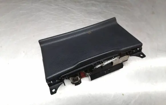 Mercedes-Benz S W221 Car ashtray A2216801652