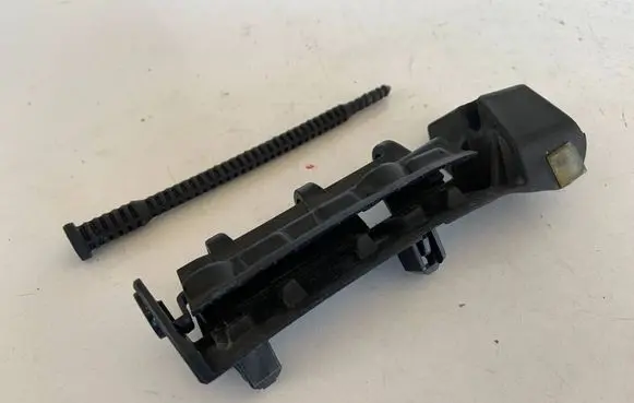 Audi A6 S6 C7 4G Rear bumper mounting bracket 4G5807889 4G5807975