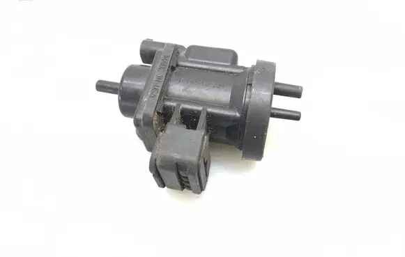 Mercedes-Benz A W168 Turbo solenoid valve A0005450427