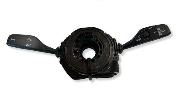 BMW 2 F46 Wiper turn signal indicator stalk/switch 9368597