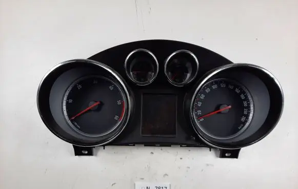 Opel Insignia A Speedometer (instrument cluster) 12844138