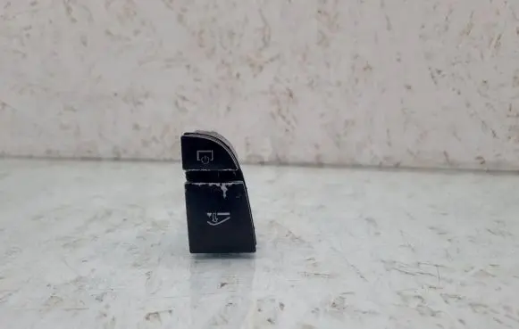 Audi A6 S6 C6 4F Glove box opening button 4F1927227A