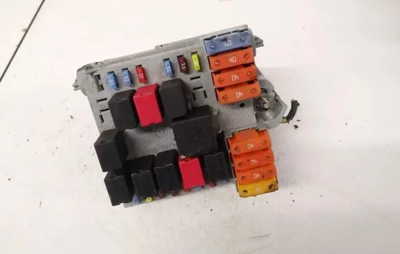 Fiat Croma Fuse box set 51738107