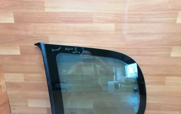 Renault Espace III Rear side window 6025370275 43R000677 DOT39AS2M35