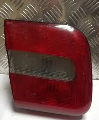Volvo S70 V70 V70 XC Tailgate rear/tail lights 9157008