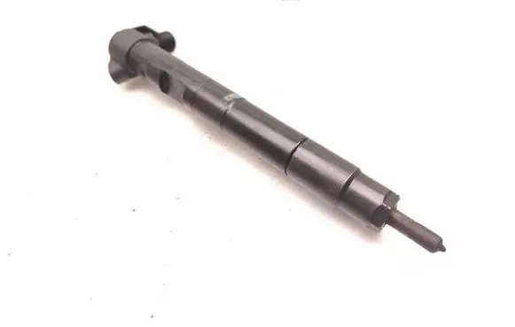 Mercedes-Benz E W212 Fuel injector A6510704987 28342997