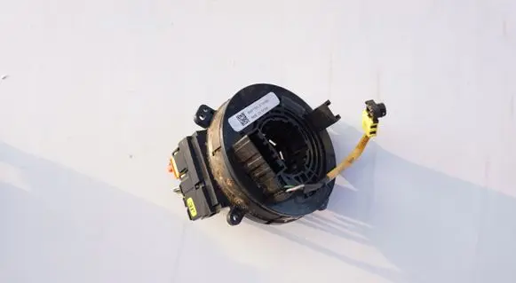 Opel Astra J Airbag slip ring squib (SRS ring) 20817720