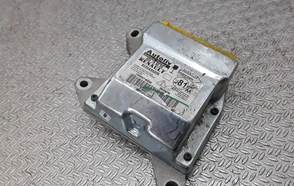 Renault Espace - Grand espace IV Airbag control unit/module 605786000 8200435005