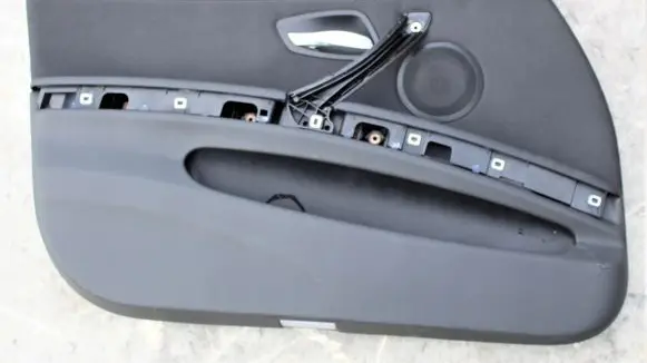 BMW 3 E90 E91 Front door card panel trim