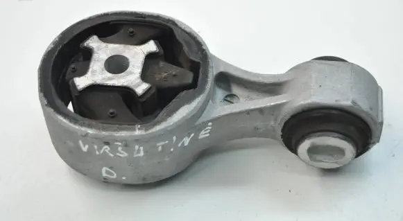 Nissan X-Trail T32 Engine mount bracket