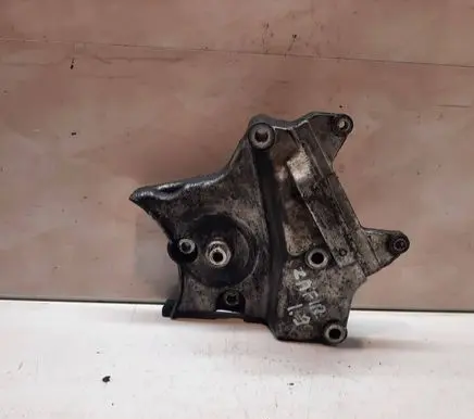 Opel Zafira B Engine mounting bracket 55192649