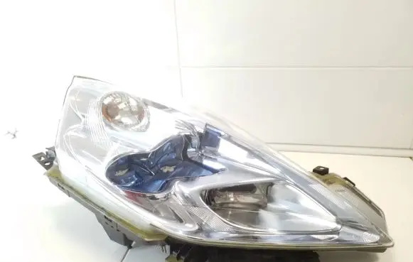 Nissan Leaf I (ZE0) Headlight/headlamp 260103NA3C A1K3100001