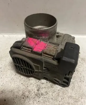 Volkswagen Golf V Throttle valve 03C133062A