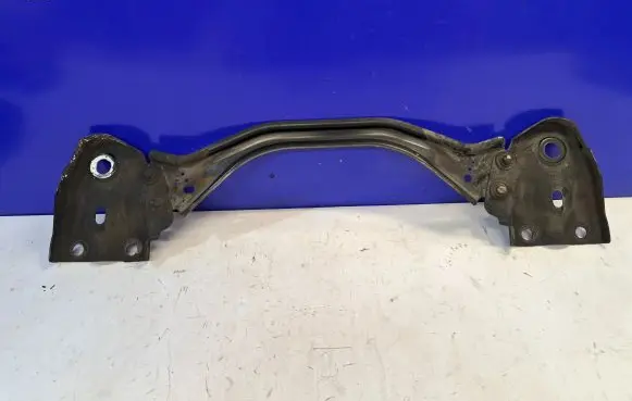 Volvo S80 Front bumper mounting bracket 30762696
