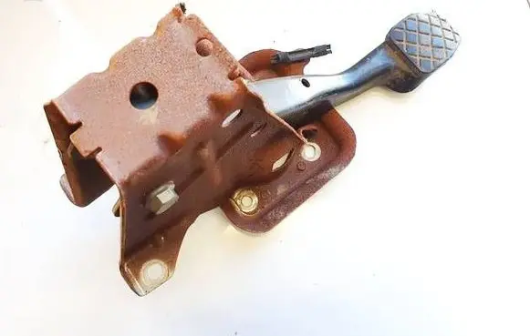 Volkswagen PASSAT B6 Brake pedal 1K1721057AA