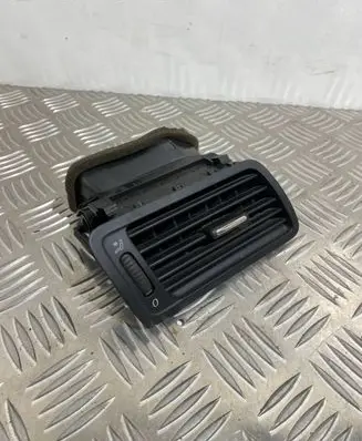 Volkswagen PASSAT B6 Dashboard side air vent grill/cover trim 3C1819702F