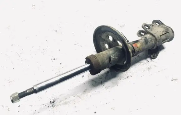 Toyota Avensis T220 Front shock absorber/damper