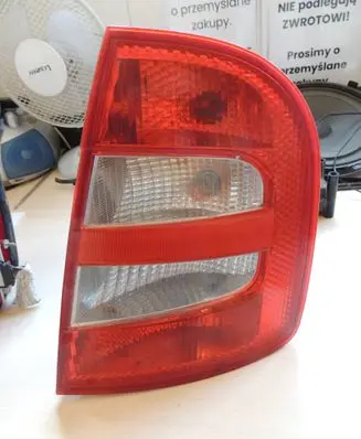 Skoda Fabia Mk1 (6Y) Rear/tail lights 6y69450961