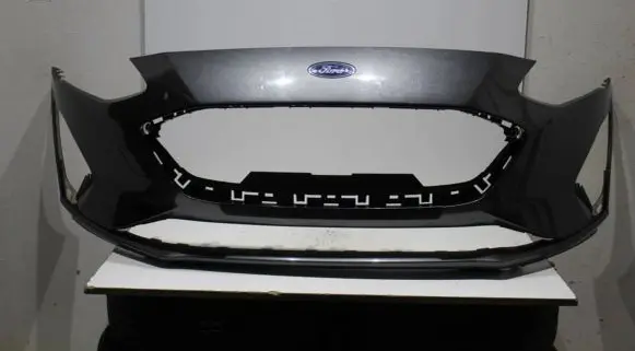 Ford Focus Front bumper JX7B17757A