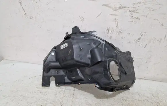 Ford Explorer VI Engine splash shield/under tray L1MB016C74AJ