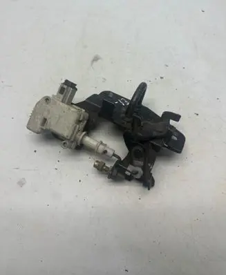 Skoda Fabia Mk1 (6Y) Tailgate/trunk/boot lock/catch/latch 6Y0827511A